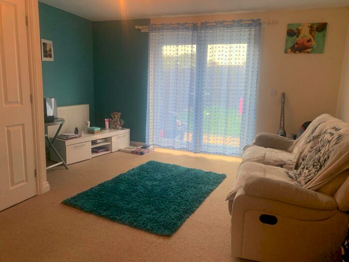 2 Bedroom House To Rent In Lindum Mews, North Hykeham, LN6