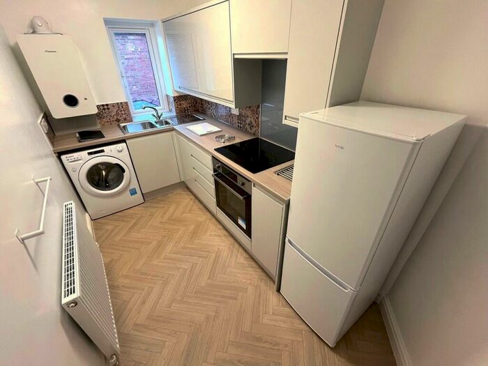 2 Bedroom Apartment To Rent In Saltcotes Road, Lytham St. Annes, FY8