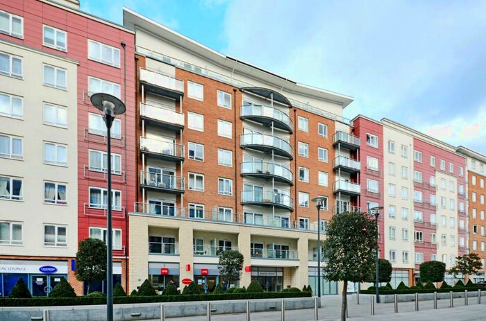 2 Bedroom Flat To Rent In Boulevard Drive, Colindale, London, NW9