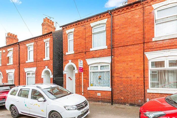 3 Bedroom End Of Terrace House For Sale In Whitworth Road, Wellingborough, NN8