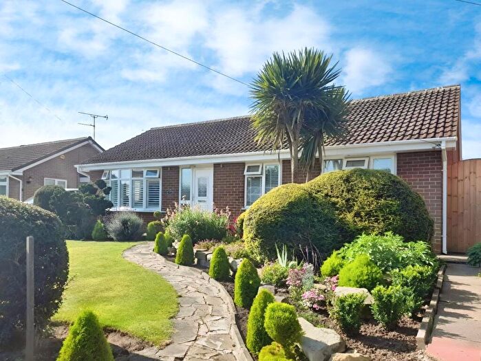 2 Bedroom Bungalow For Sale In High Street, Beckingham, Doncaster, DN10