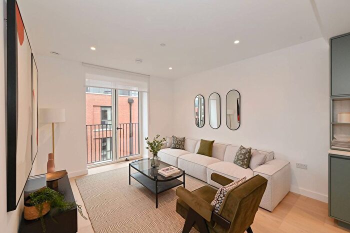 2 Bedroom Flat For Sale In Brent Cross Town, Brent Cross, NW2