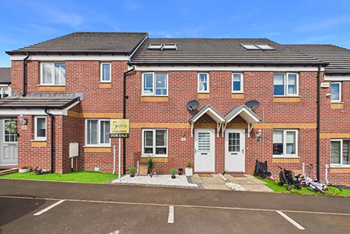3 Bedroom Terraced House For Sale In Aquitania Crescent, Larkhall, ML9