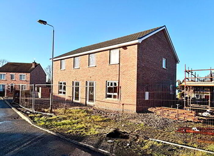 3 Bedroom Semi-Detached House For Sale In Ballynacor Meadows, Portadown, BT63