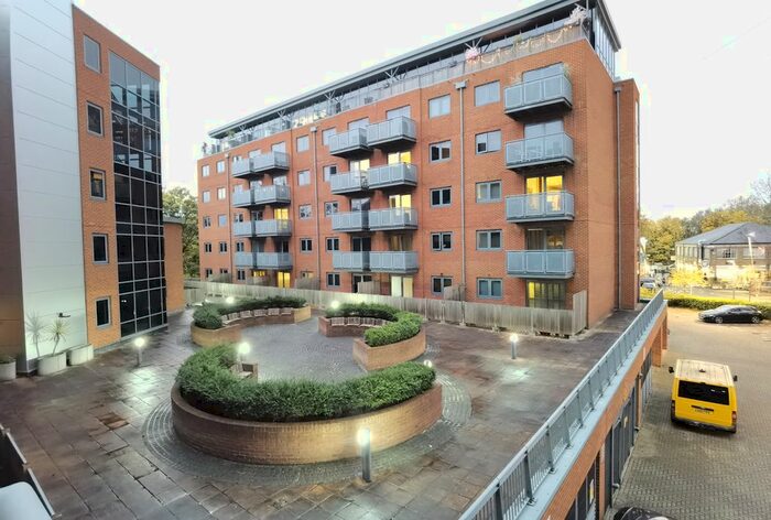 1 Bedroom Flat To Rent In 4 Chapter Way, London SW19