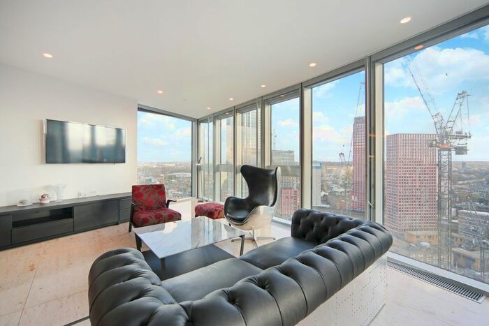 1 Bedroom Flat To Rent In The Tower, St. George Wharf, London, SW8