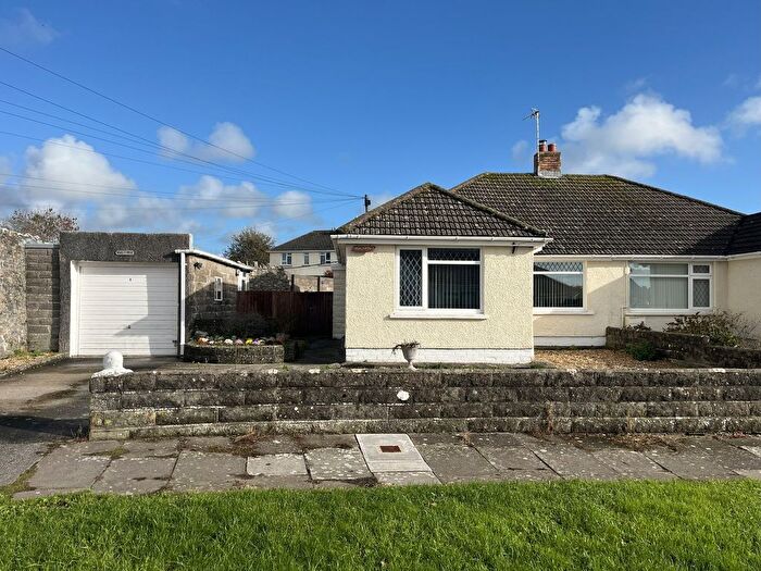 3 Bedroom Semi-Detached Bungalow For Sale In Spitzkop, Llantwit Major, CF61