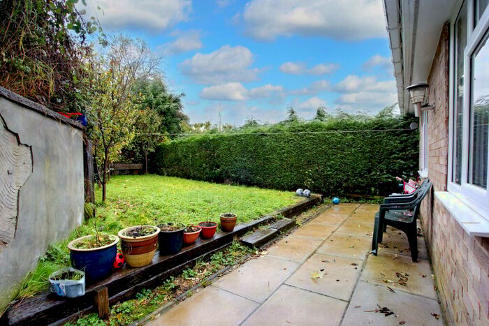 2 Bedroom Semi-Detached Bungalow For Sale In Pentland Avenue, Clayton, Bradford, BD14