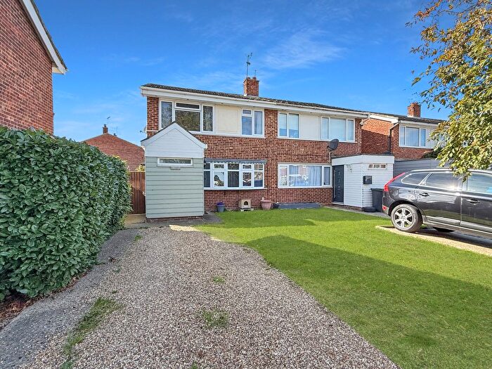 4 Bedroom Semi-Detached House For Sale In Medley Road, Rayne, Braintree, CM77