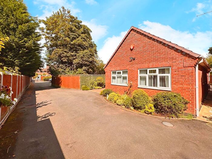 2 Bedroom Bungalow For Sale In Bagridge Road, Castlecroft, Wolverhampton, WV3