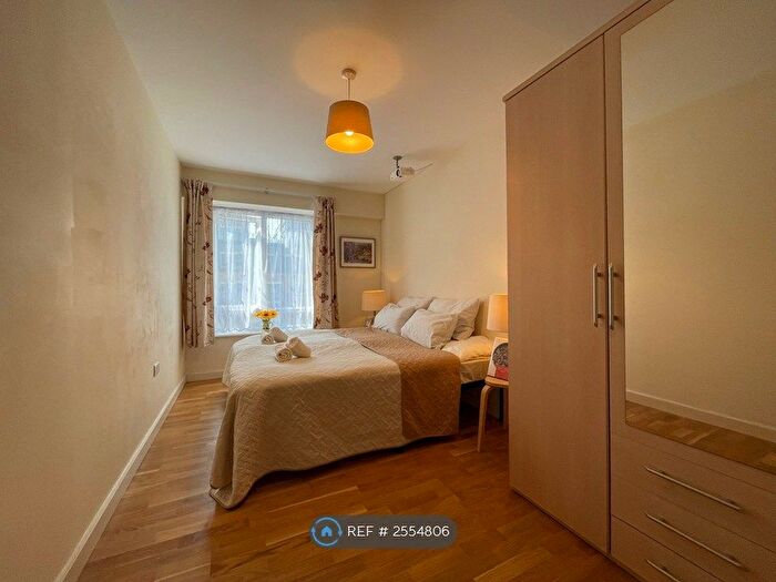 2 Bedroom Flat To Rent In Avro House, London, NW9