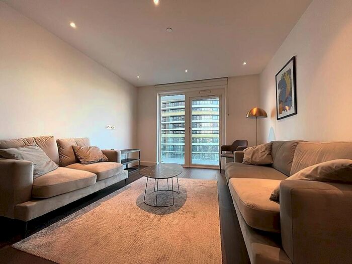 2 Bedroom Flat To Rent In Belvedere Row Apartments, Fountain Park Way, White City, London, W12