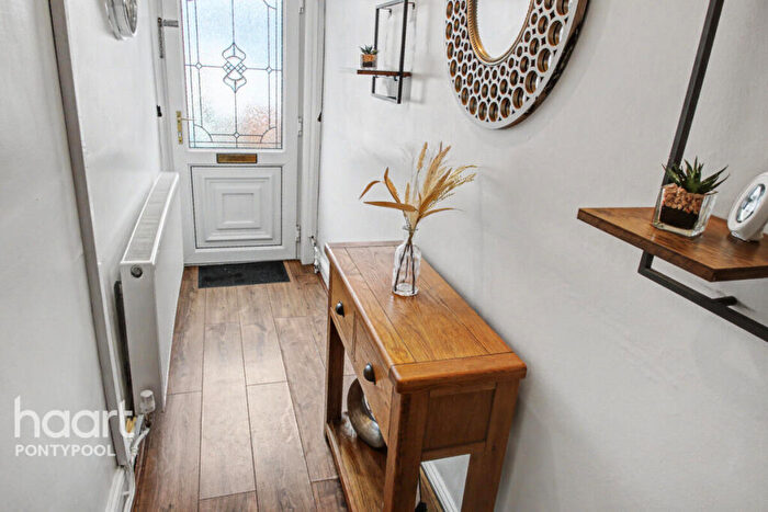 3 Bedroom Terraced House For Sale In Penywain Terrace, Pontypool, NP4