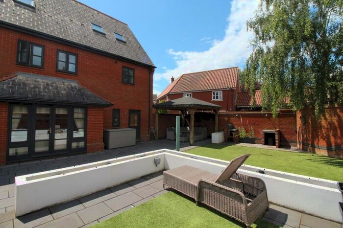 4 Bedroom Detached House To Rent In Havergate Road, Ipswich, IP3