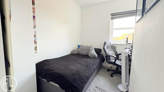 4 Bedroom Detached House For Sale In Ringtale Place, Baldock, SG7