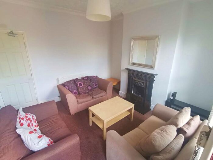 3 Bedroom House To Rent In Cromwell Street, Arboretum, Nottingham, Nottinghamshire, NG7