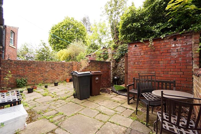 2 Bedroom Terraced House To Rent In Heavygate Road, Crookes, Sheffield, S10