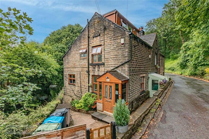3 Bedroom End Of Terrace House For Sale In Springbrow Cottages, Ladcastle Road, Dobcross, Saddleworth, OL3