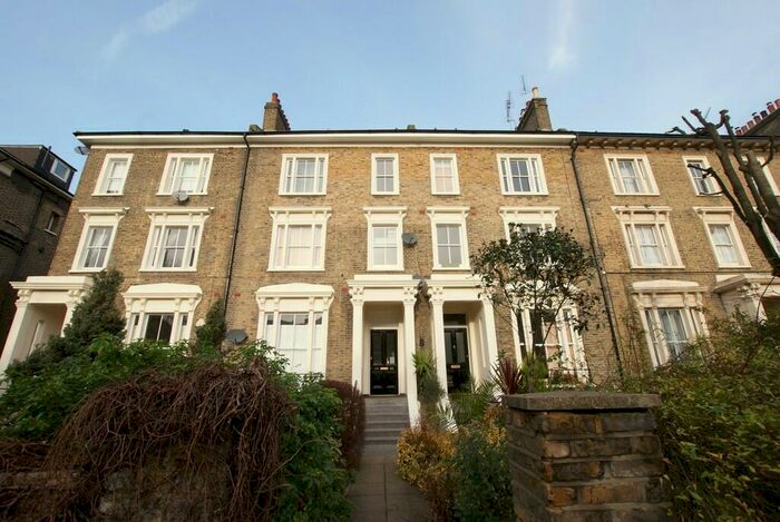 2 Bedroom Flat To Rent In Victoria Park Road, Victoria Park, E9