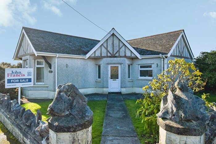 3 Bedroom Bungalow For Sale In Black Lion Road, Cross Hands, Llanelli, Carmarthenshire, SA14