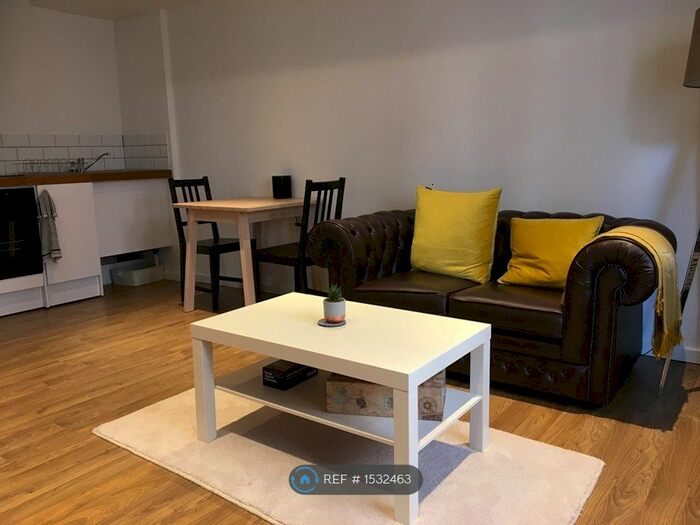 Studio To Rent In Braunstone Gate, Leicester, LE3