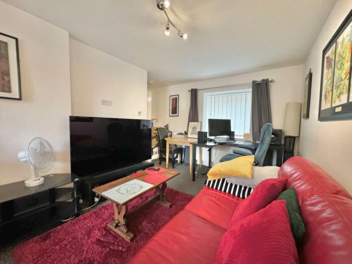 1 Bedroom Flat For Sale In Dene Mews, Sunderland, Tyne And Wear, SR5