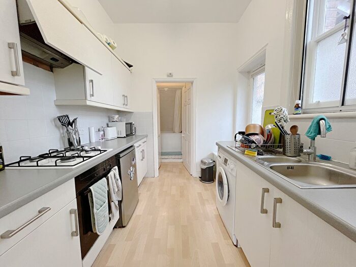 1 Bedroom Flat To Rent In Boileau Road, London, W5