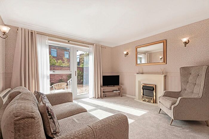 2 Bedroom Maisonette For Sale In Fairhaven, Egham, Surrey, TW20