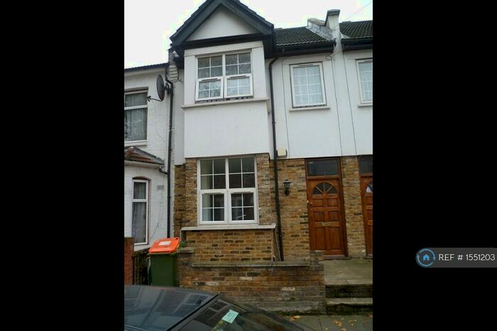 2 Bedroom Terraced House To Rent In Walpole Road, London, E6