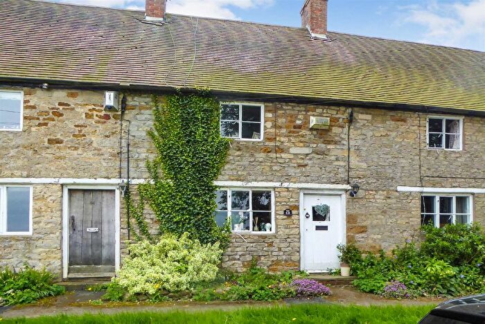 1 Bedroom Cottage To Rent In High Street, Harrington, NN6