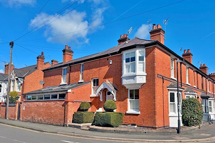 3 Bedroom End Of Terrace House For Sale In Broad Walk, Stratford-upon-Avon, CV37