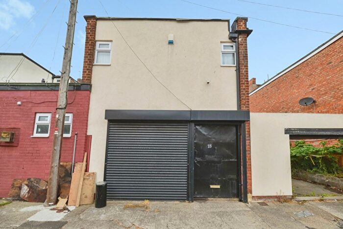4 Bedroom Flat For Sale In Norton Road, Stockton-On-Tees, Cleveland, TS18