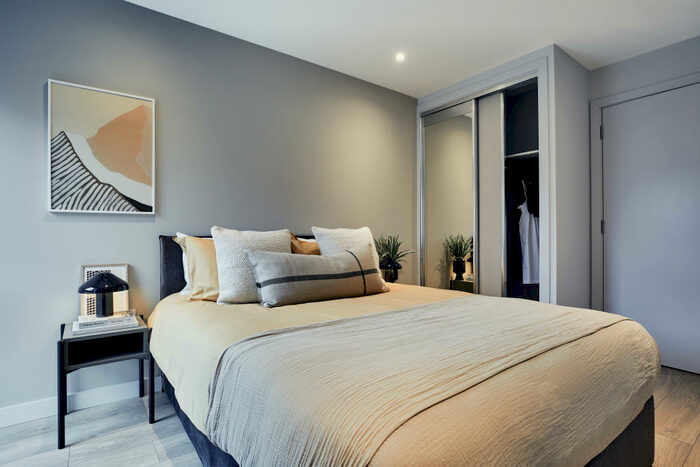 3 Bedroom Apartment To Rent In Solasta Riverside, Clyde Place, Glasgow, G5