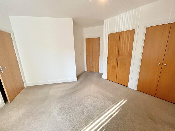 2 Bedroom Apartment To Rent In Stourton - Stewponey Court, DY7