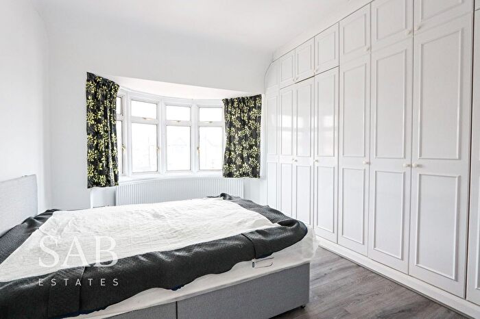 4 Bedroom Semi Detached House To Rent In Lady Margaret Road, Southall, UB1