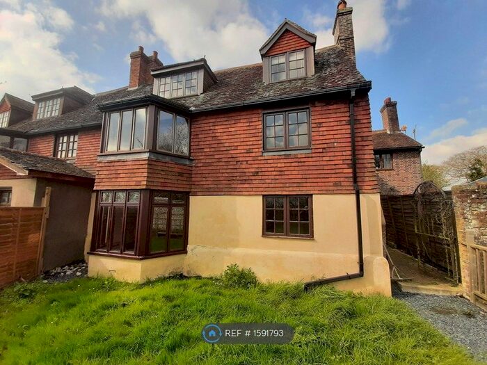 5 Bedroom Terraced House To Rent In Pebsham Farmhouse, Bexhill-On-Sea, TN40