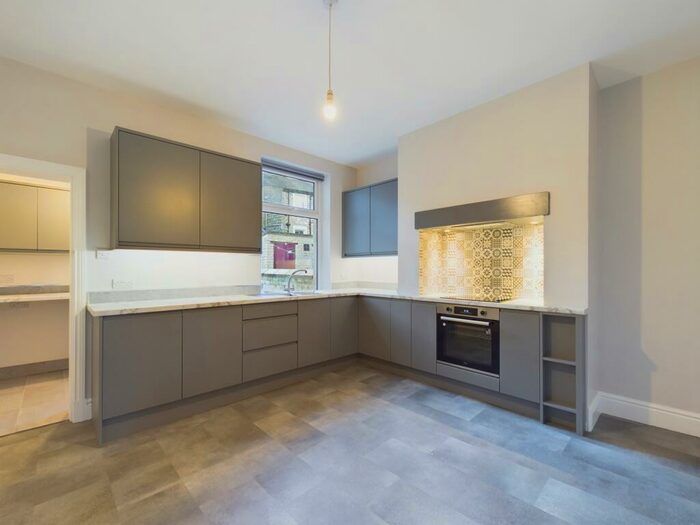 3 Bedroom Terraced House To Rent In Denton Street, Barnoldswick, BB18