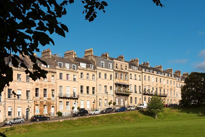 2 Bedroom Flat For Sale In Marlborough Buildings, Bath, Somerset, BA1