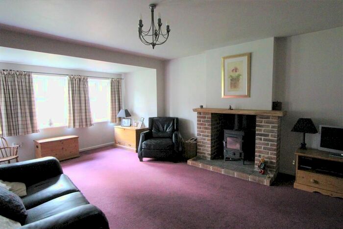 2 Bedroom Detached House To Rent In Snaithing Lane, Sheffield, S10