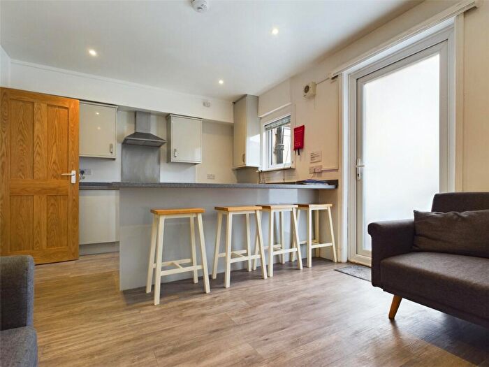 4 Bedroom Terraced House To Rent In Redvers Road, Brighton, BN2