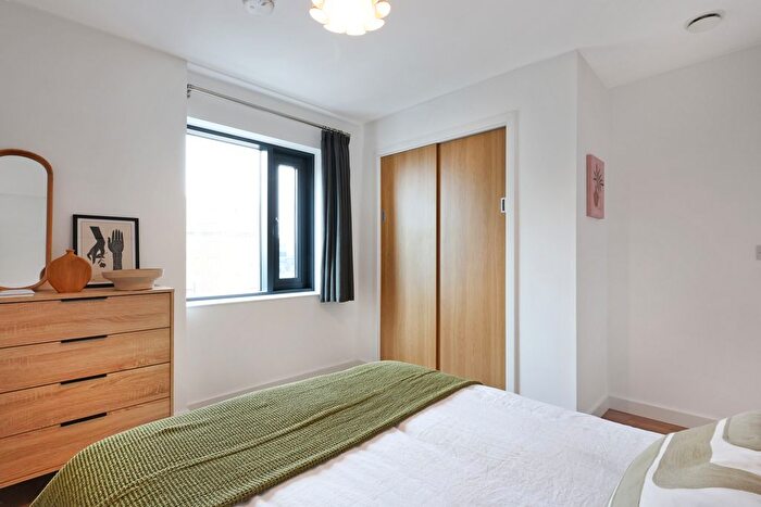 1 Bedroom Flat To Rent In The Lansdowne, Hagley Road, Birmingham, B16