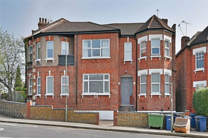 1 Bedroom Flat To Rent In Gainsborough Road, Woodside Park, N12