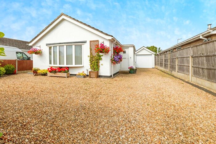 3 Bedroom Bungalow For Sale In Mellows Close, Reepham, LN3