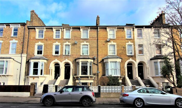 2 Bedroom Maisonette To Rent In Amhurst Road, London, N16