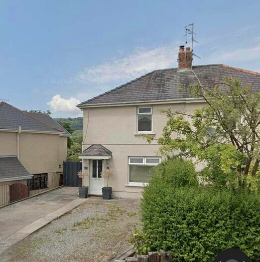 3 Bedroom Property To Rent In Heol Pantglas, Bryncoch, Neath, SA10