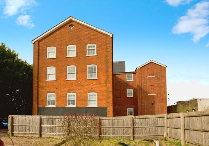 2 Bedroom Flat For Sale In Royston Road, Wendens Ambo, Saffron Walden, Essex, CB11