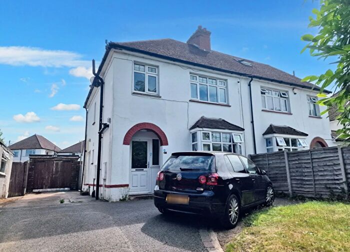 3 Bedroom Semi-Detached House For Sale In Sandling Lane, Maidstone, Kent, ME14