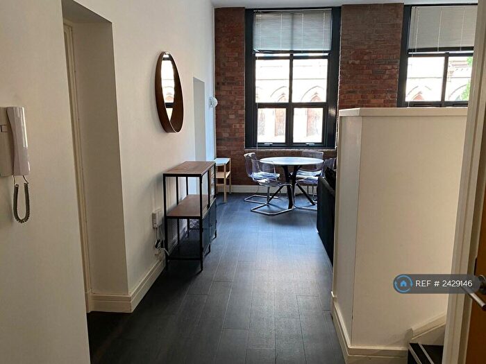 2 Bedroom Flat To Rent In Cornwallis Court, Liverpool, L1