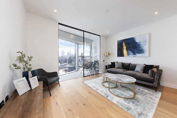 1 Bedroom Flat To Rent In L-, Electric Boulevard, Battersea, SW11