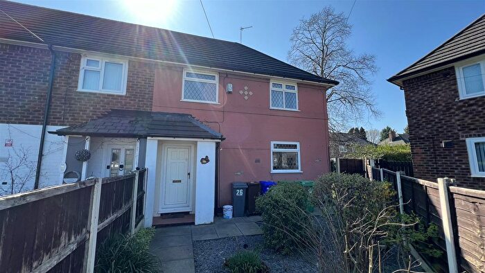 3 Bedroom Semi-Detached House To Rent In Tours Avenue, Wythenshawe, Manchester, M23